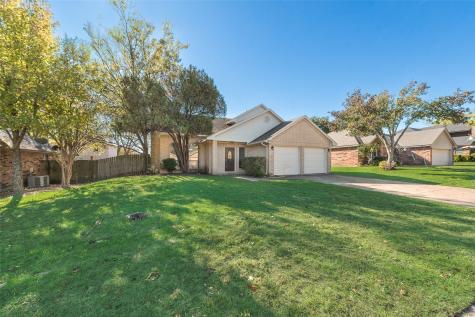 1227 Castleman Drive Cedar Hill TX 75104