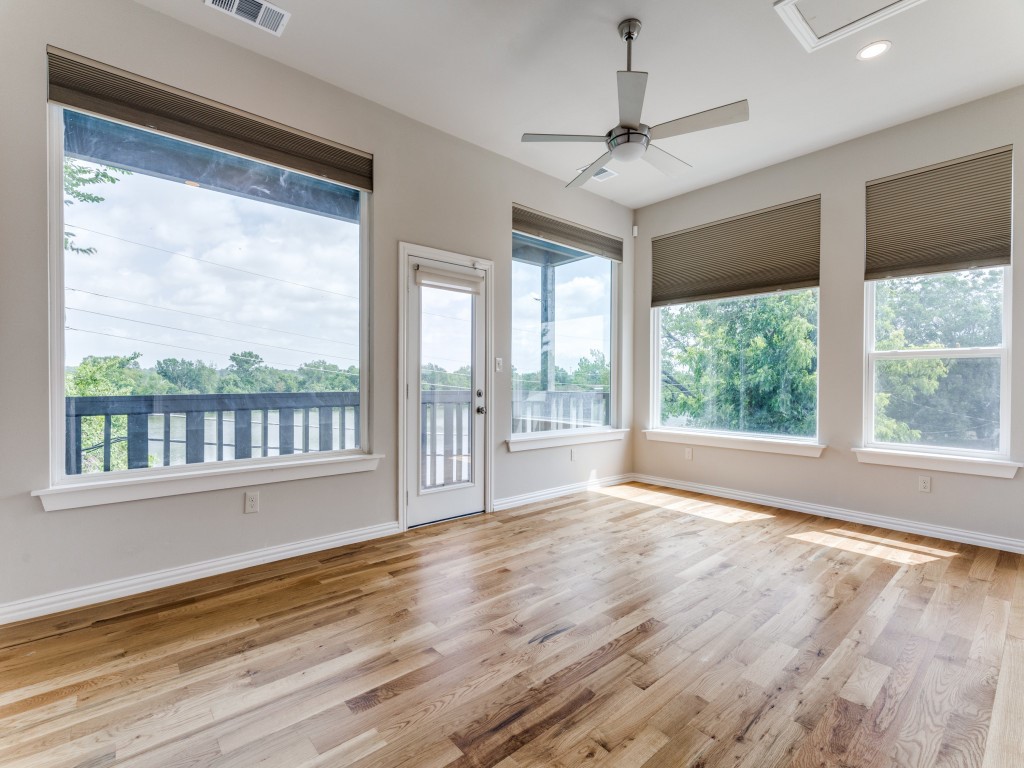 2001 Pebblebrook Trail Irving TX 75060