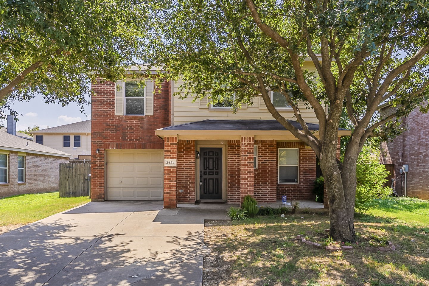 2524 Tan Oak Drive Dallas TX 75212