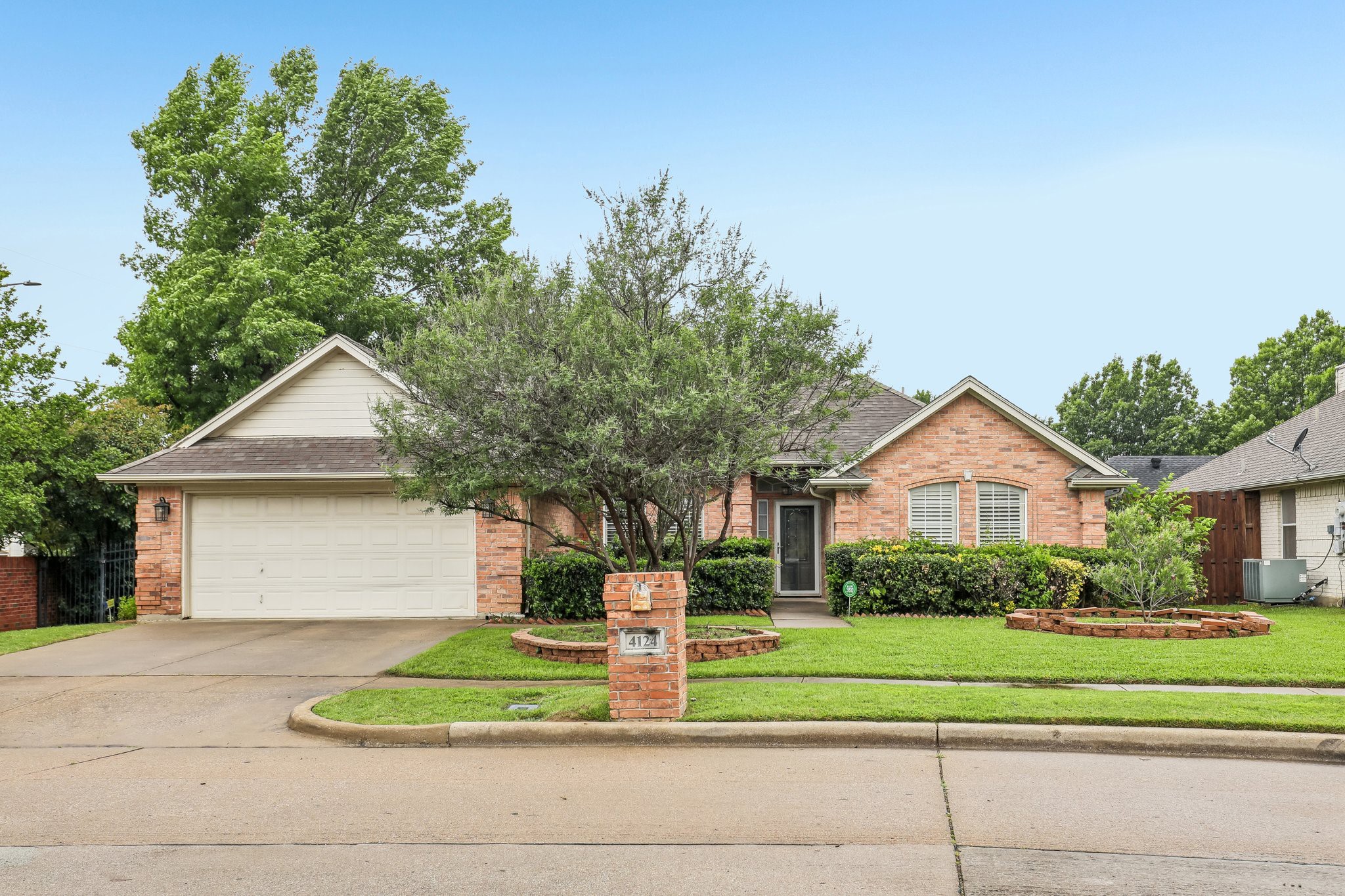 4124 Cory Lee Court Arlington TX 76015