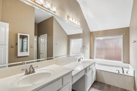 4124 Cory Lee Court Arlington TX 76015