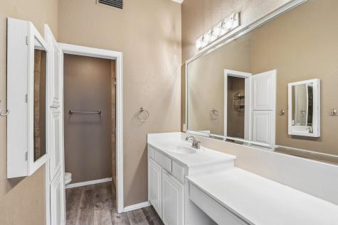 4124 Cory Lee Court Arlington TX 76015
