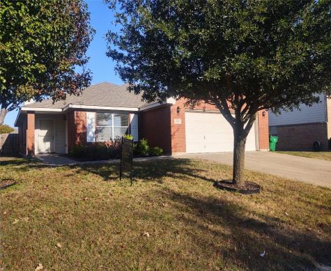 211 Gayleh Lane Waxahachie TX 75165