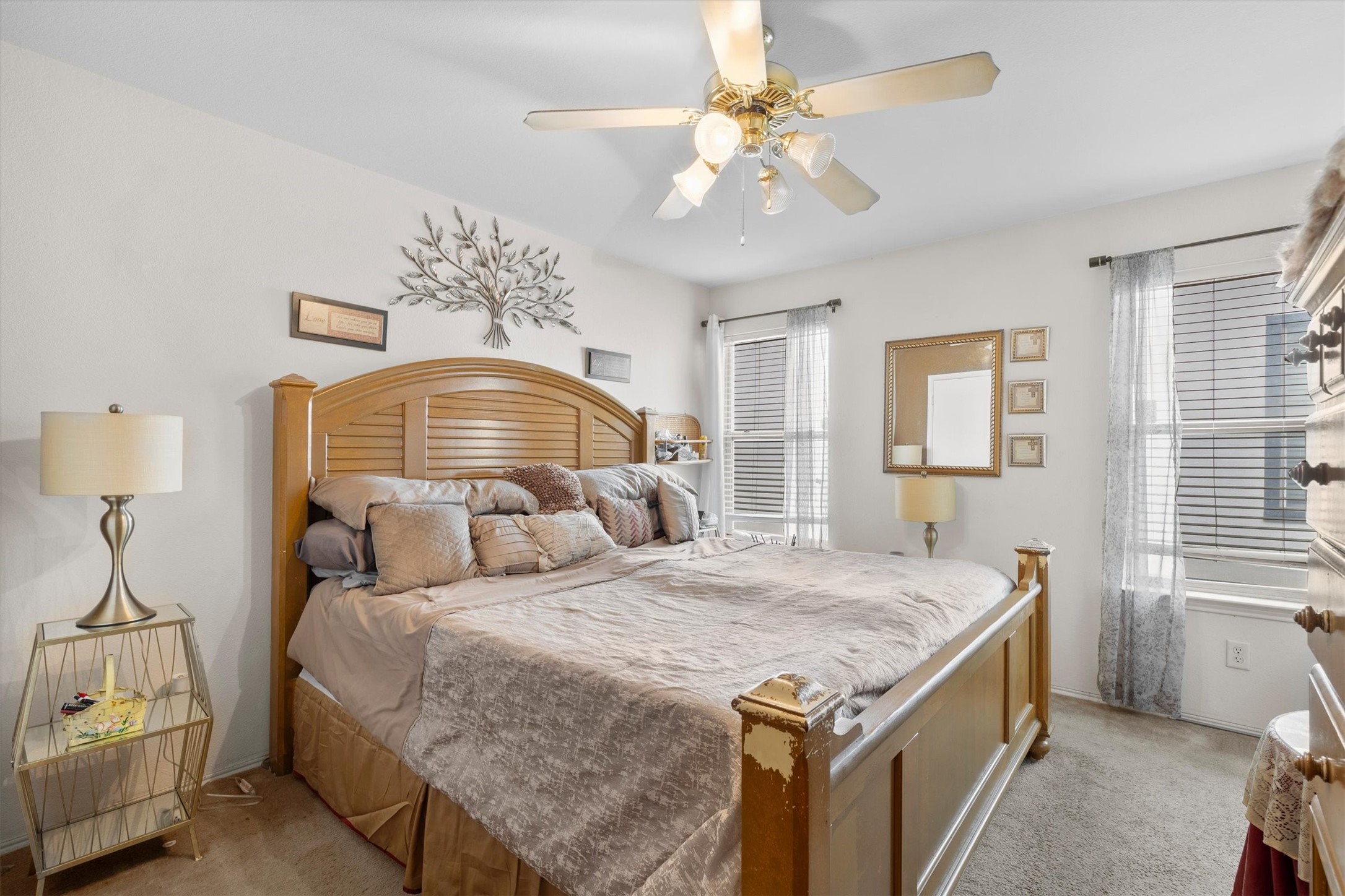 210 Cliff Heights Circle Dallas TX 75241