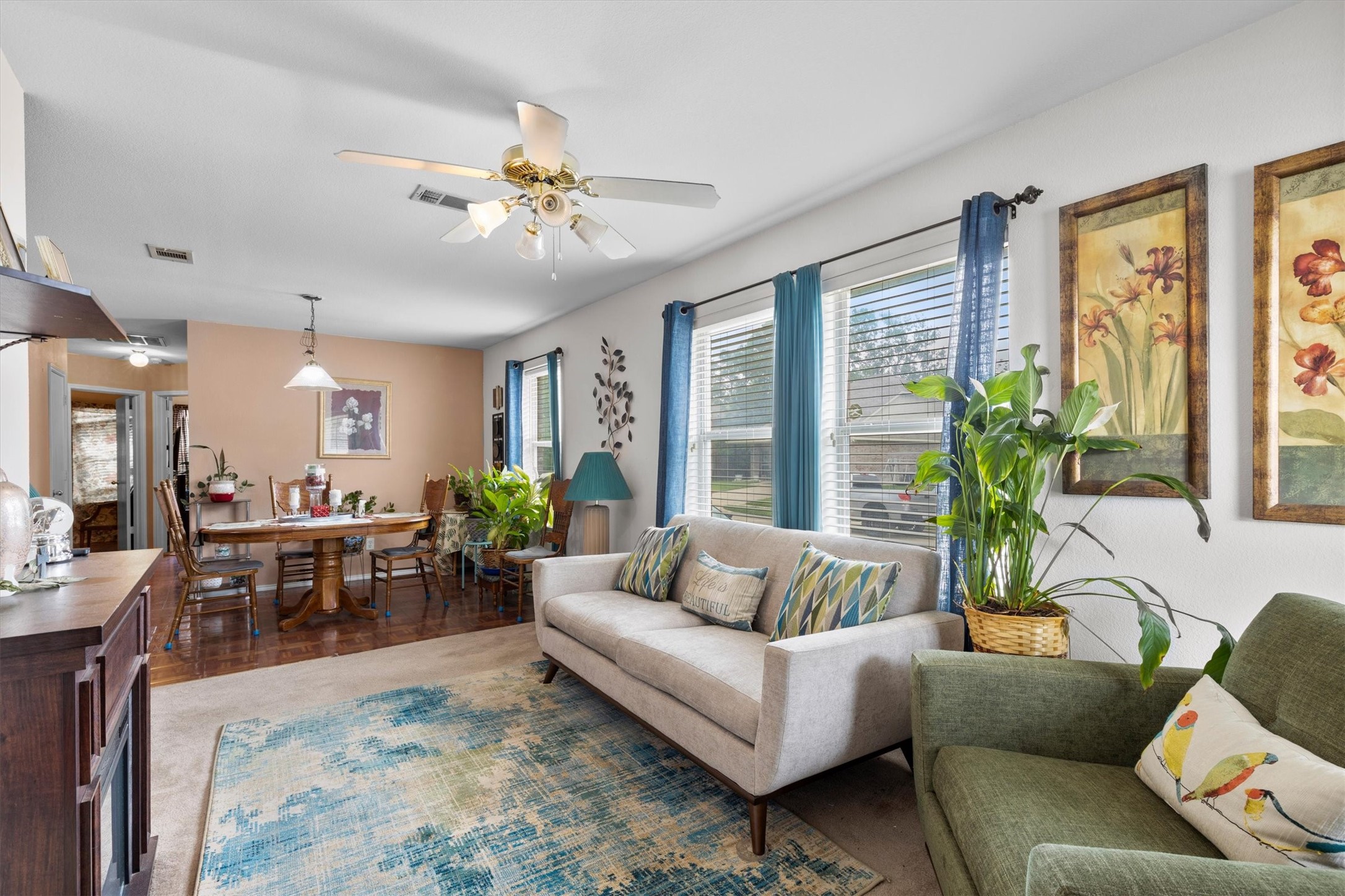 210 Cliff Heights Circle Dallas TX 75241