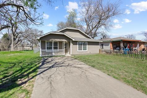 713 W Bond Street Denison TX 75020