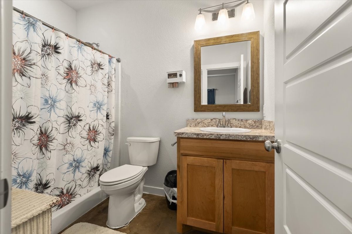 213 S Baugh Street Alvarado TX 76009