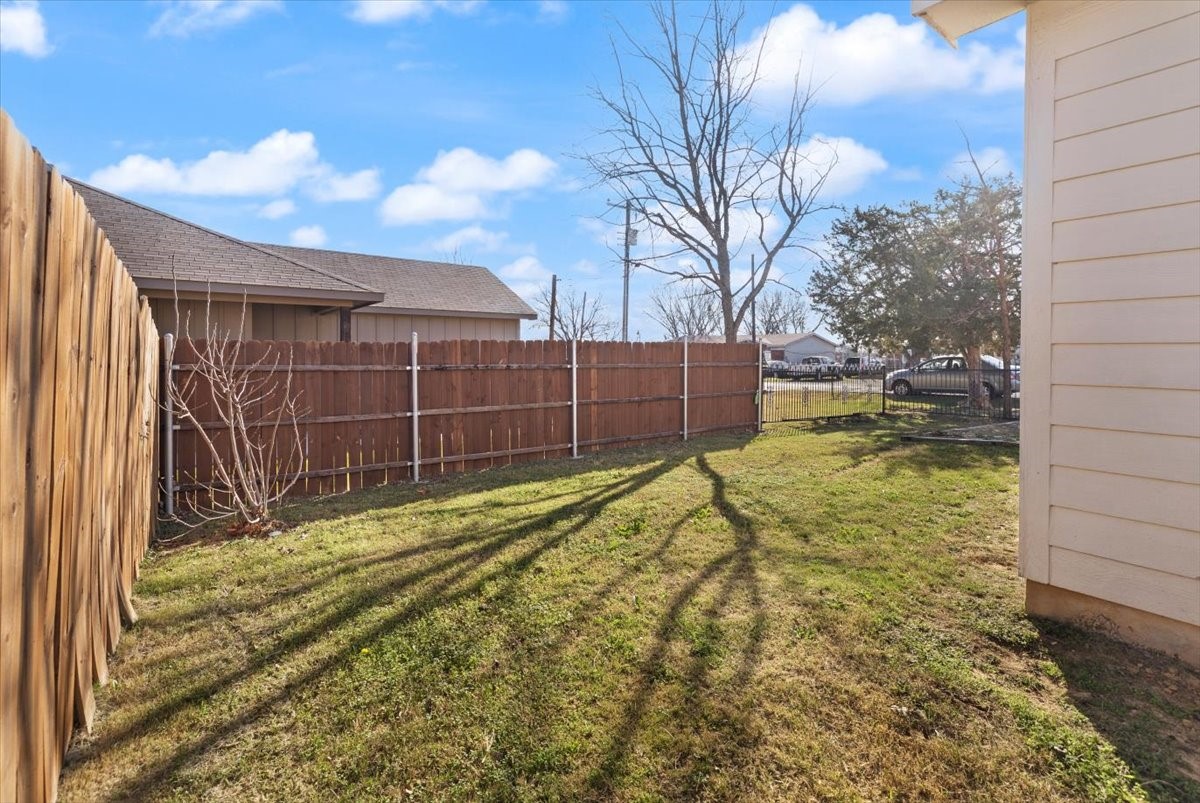213 S Baugh Street Alvarado TX 76009