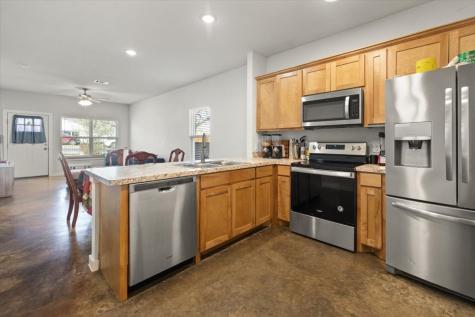213 S Baugh Street Alvarado TX 76009