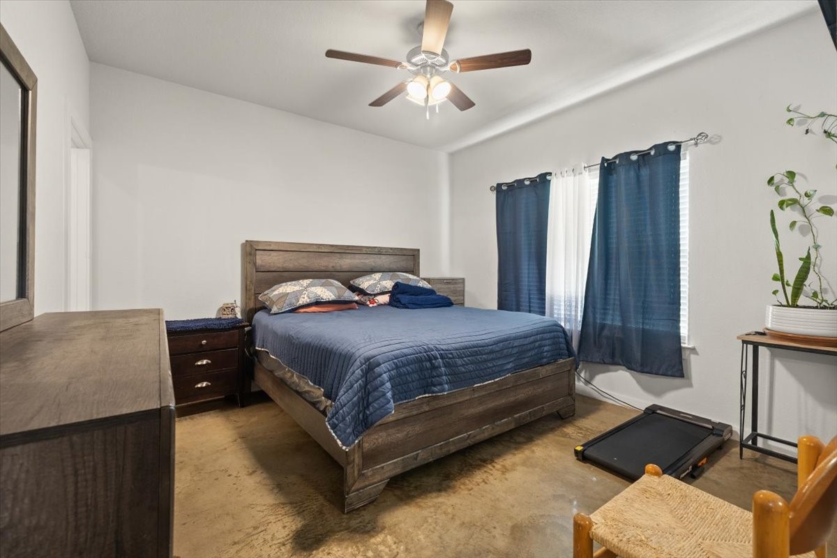 213 S Baugh Street Alvarado TX 76009