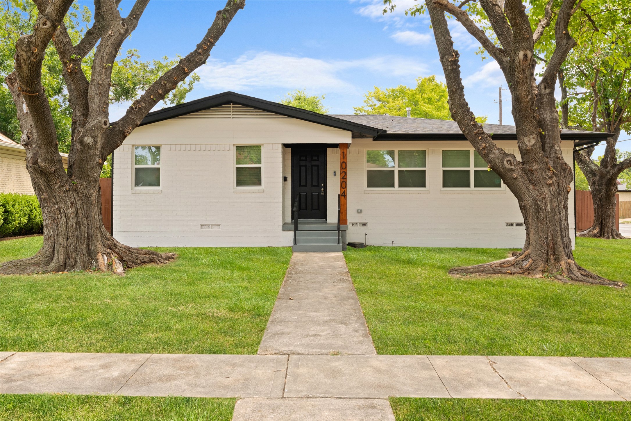 10204 San Juan Avenue Dallas TX 75228