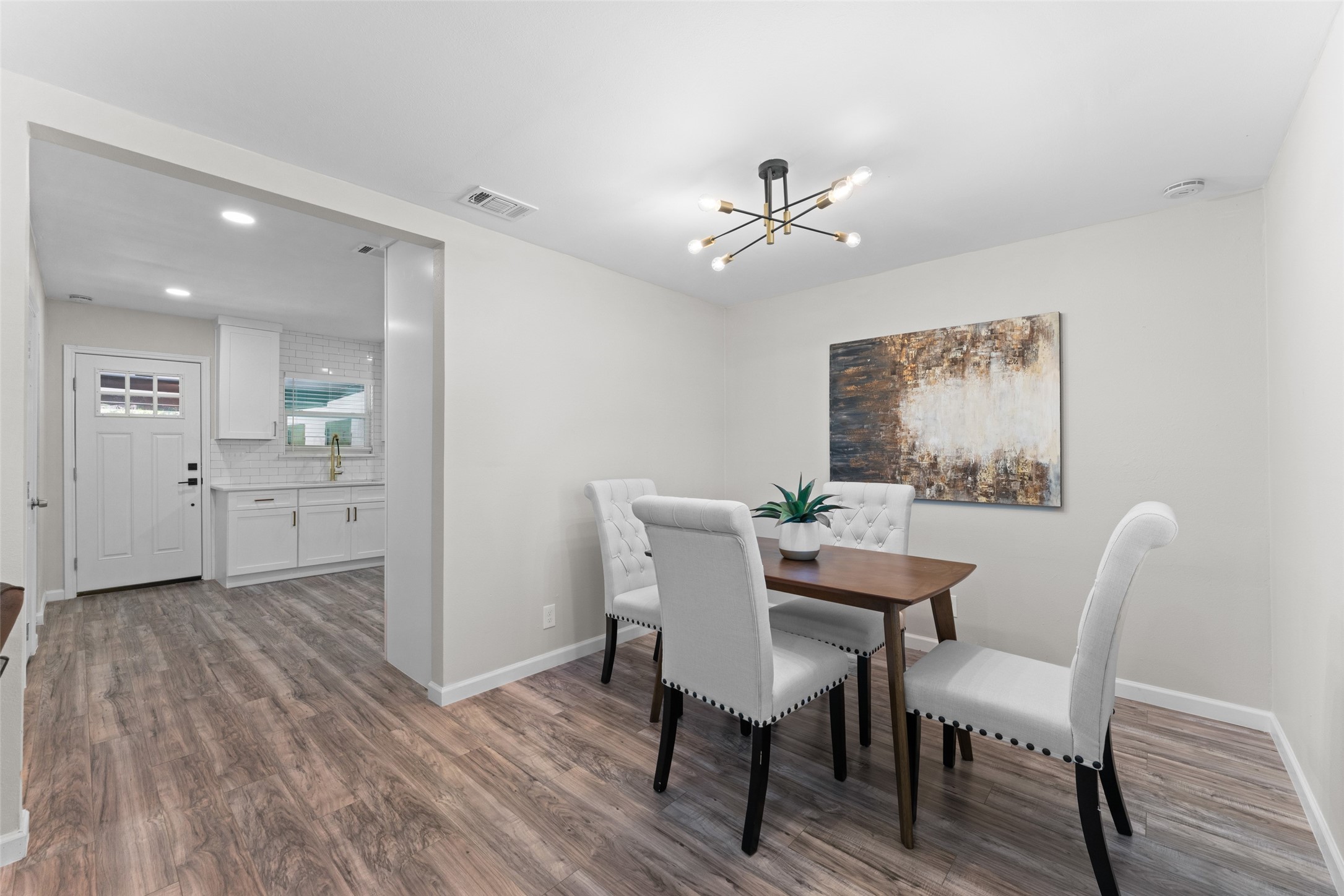 10204 San Juan Avenue Dallas TX 75228
