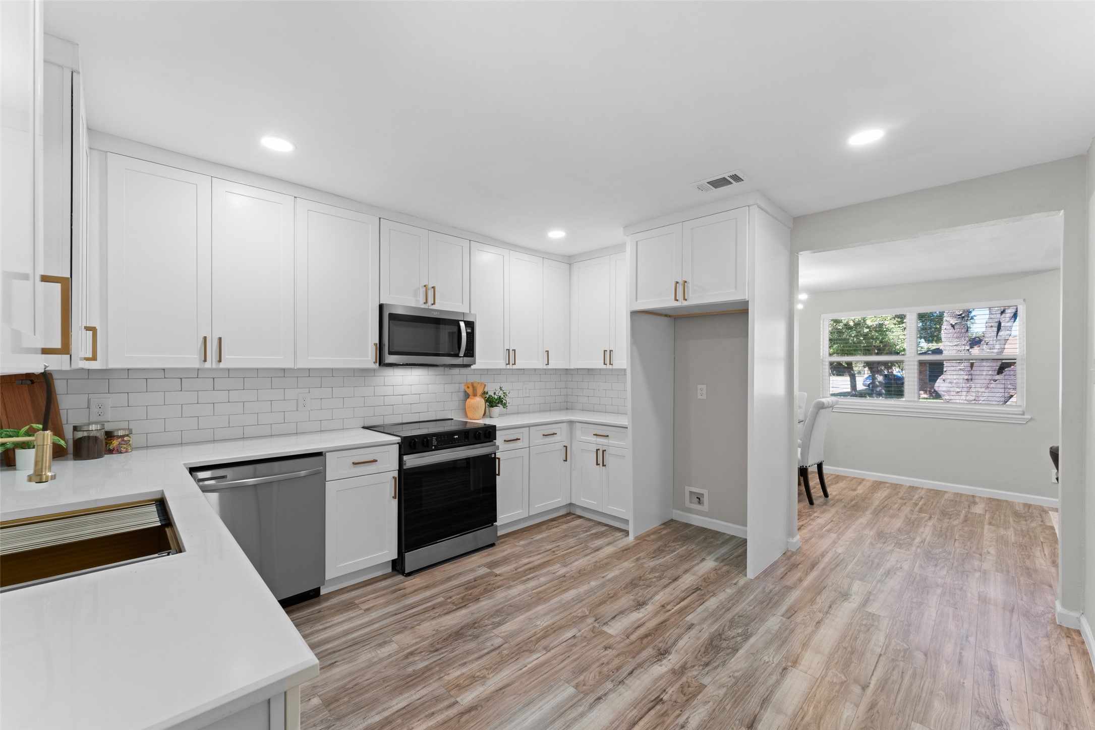 10204 San Juan Avenue Dallas TX 75228