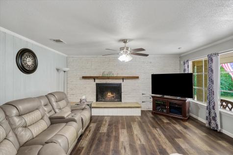 417 N Norman Street Grand Saline TX 75140