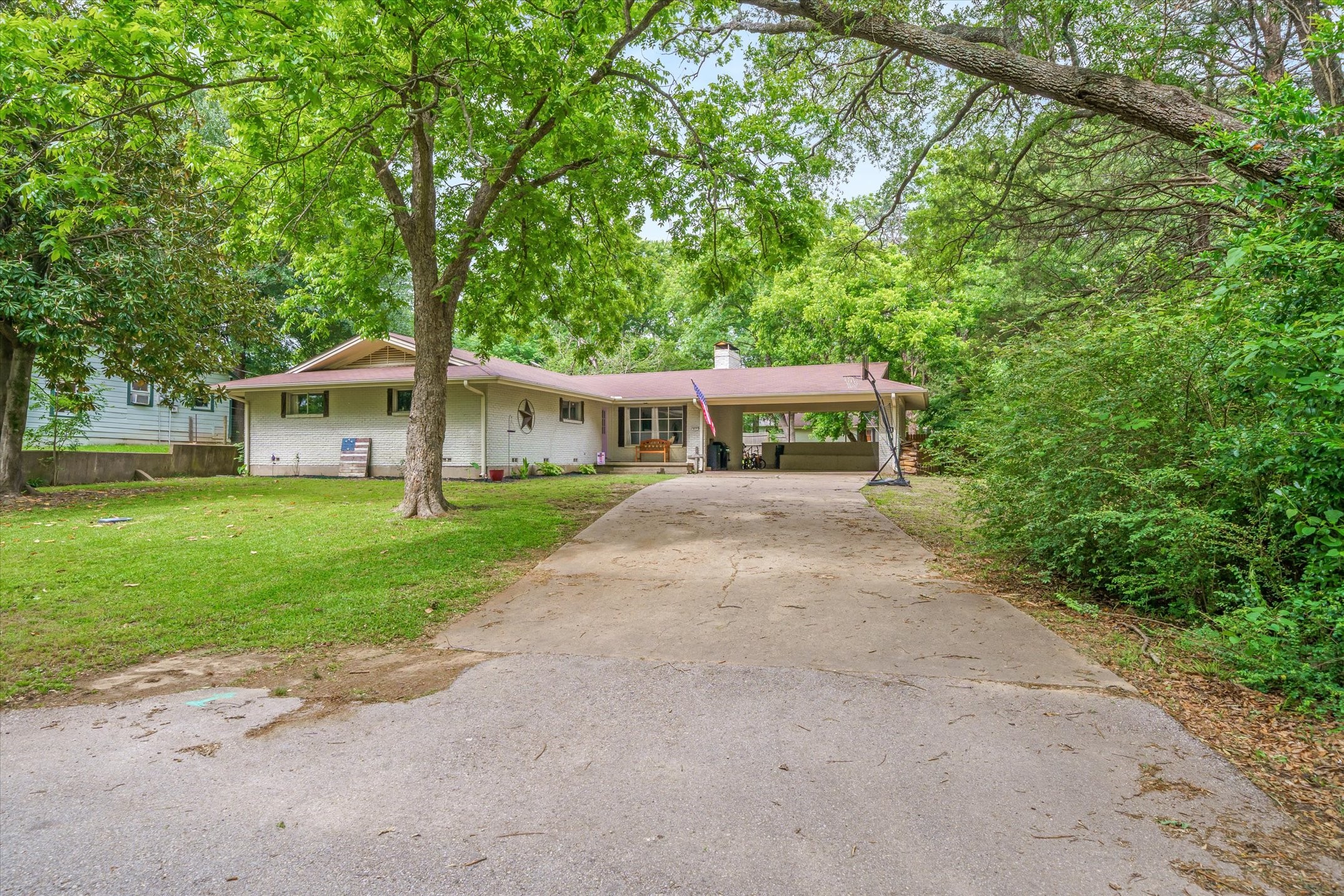 417 N Norman Street Grand Saline TX 75140