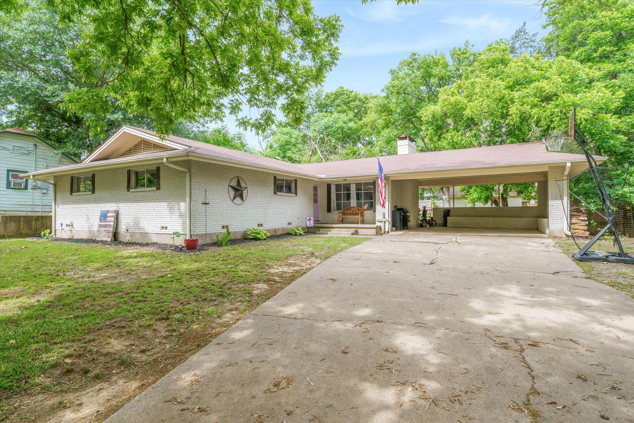 417 N Norman Street Grand Saline TX 75140