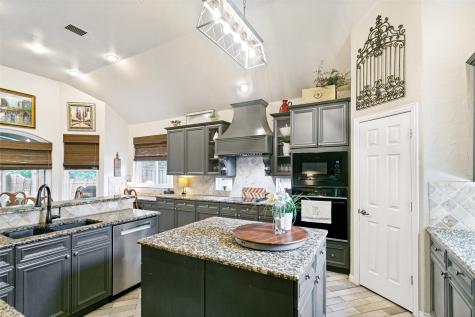 2432 Mesa Oak Trail Plano TX 75025