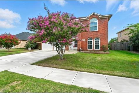 848 Stafford Station Drive Saginaw TX 76131