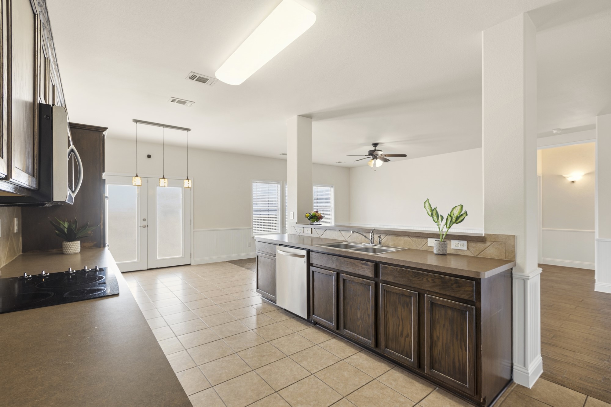 12421 Hunters Mill Trail Fort Worth TX 76028