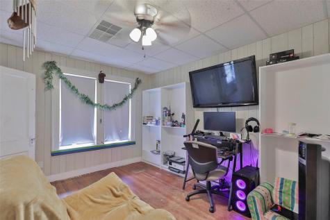 1814 Commercial Avenue Anson TX 79501