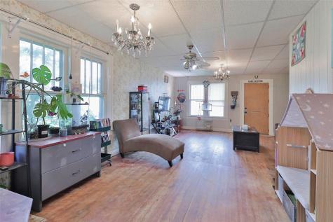 1814 Commercial Avenue Anson TX 79501