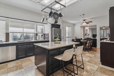 2200 Southern Oak Drive Irving TX 75063