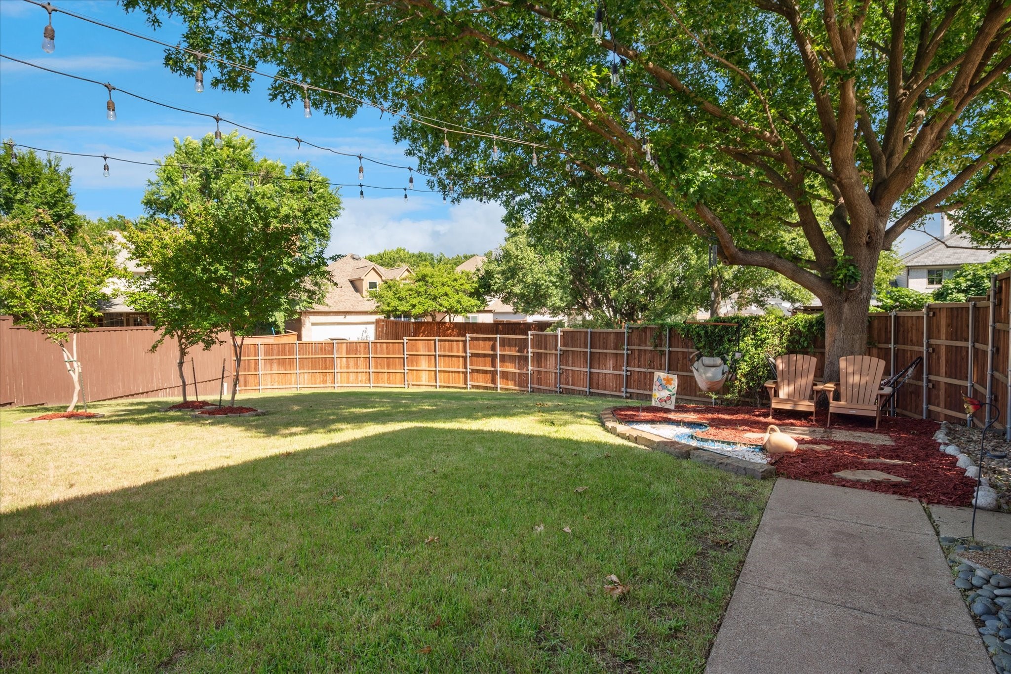 2200 Southern Oak Drive Irving TX 75063