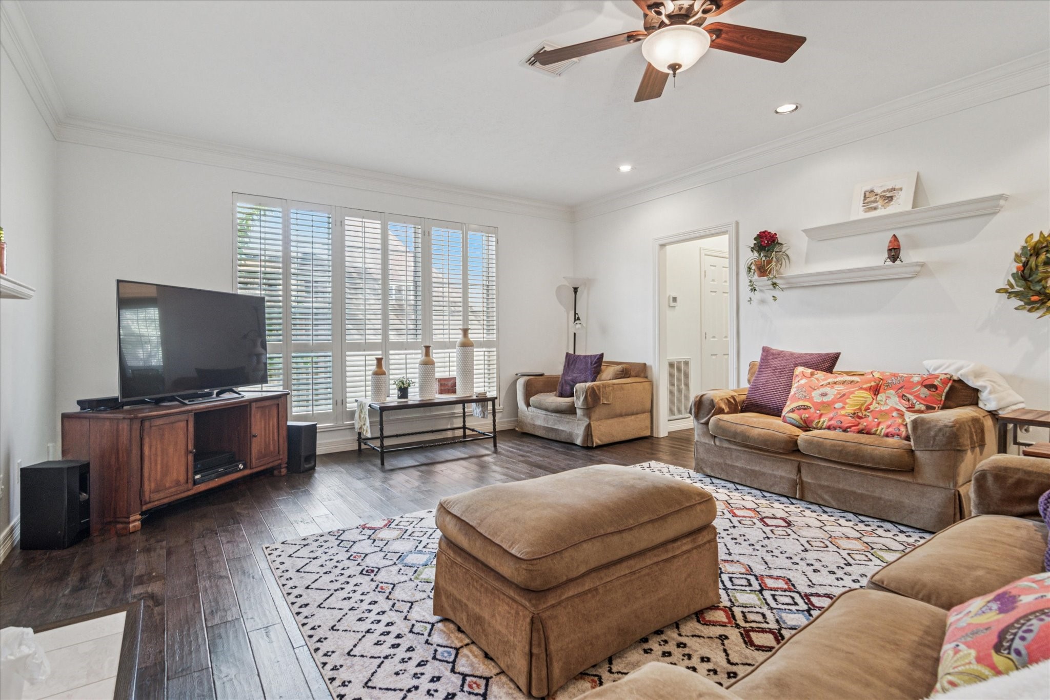 2200 Southern Oak Drive Irving TX 75063