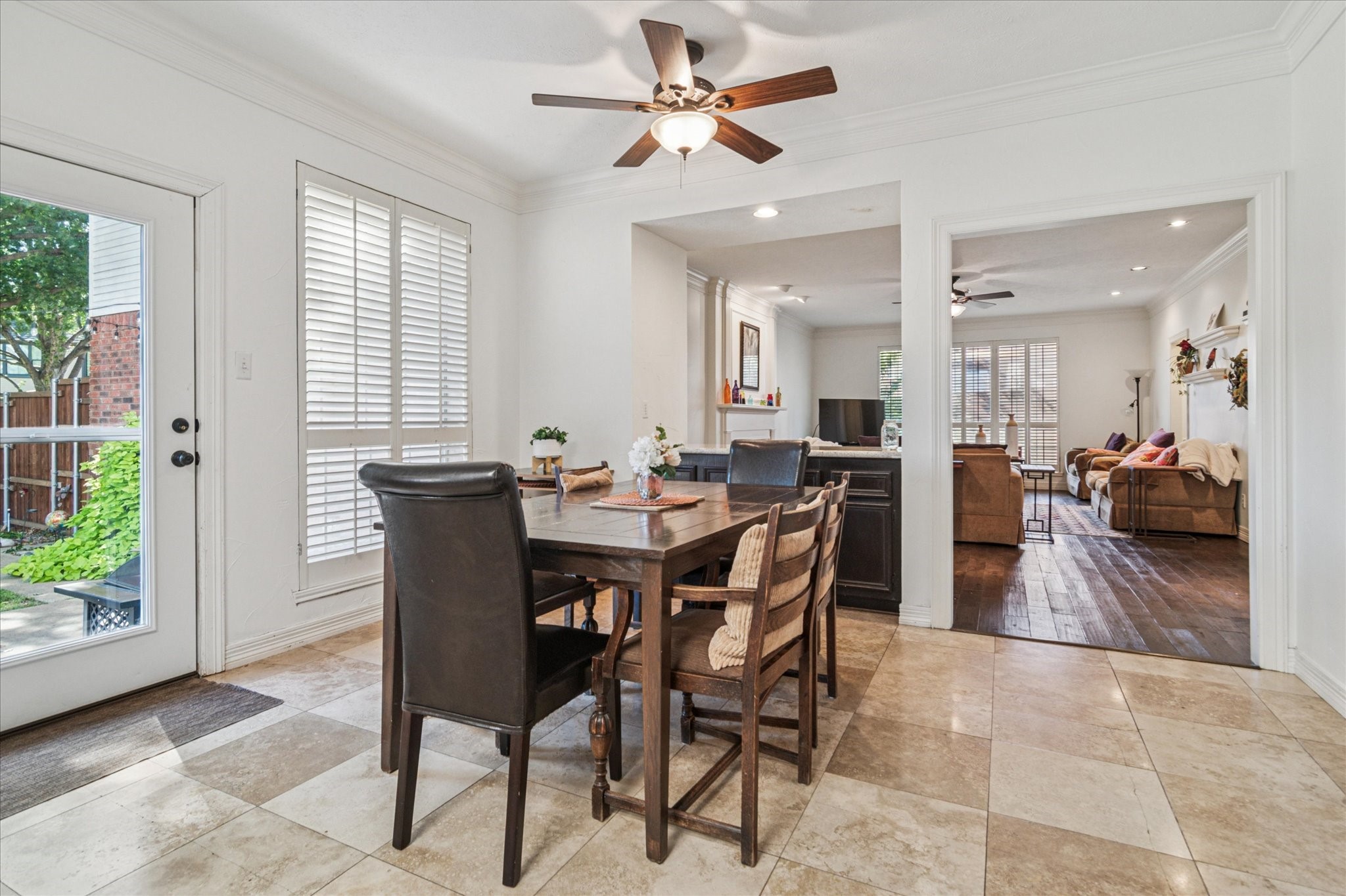 2200 Southern Oak Drive Irving TX 75063
