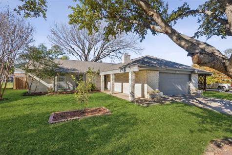 1304 Laurel Drive Arlington TX 76012