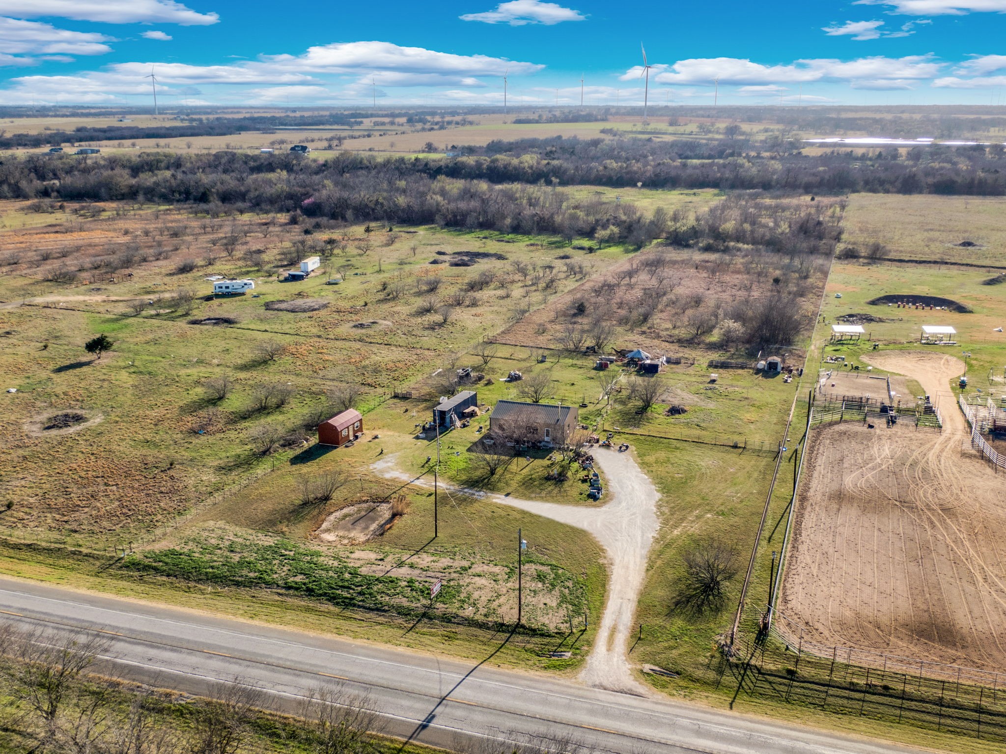 869 State Highway 171 Hubbard TX 76648
