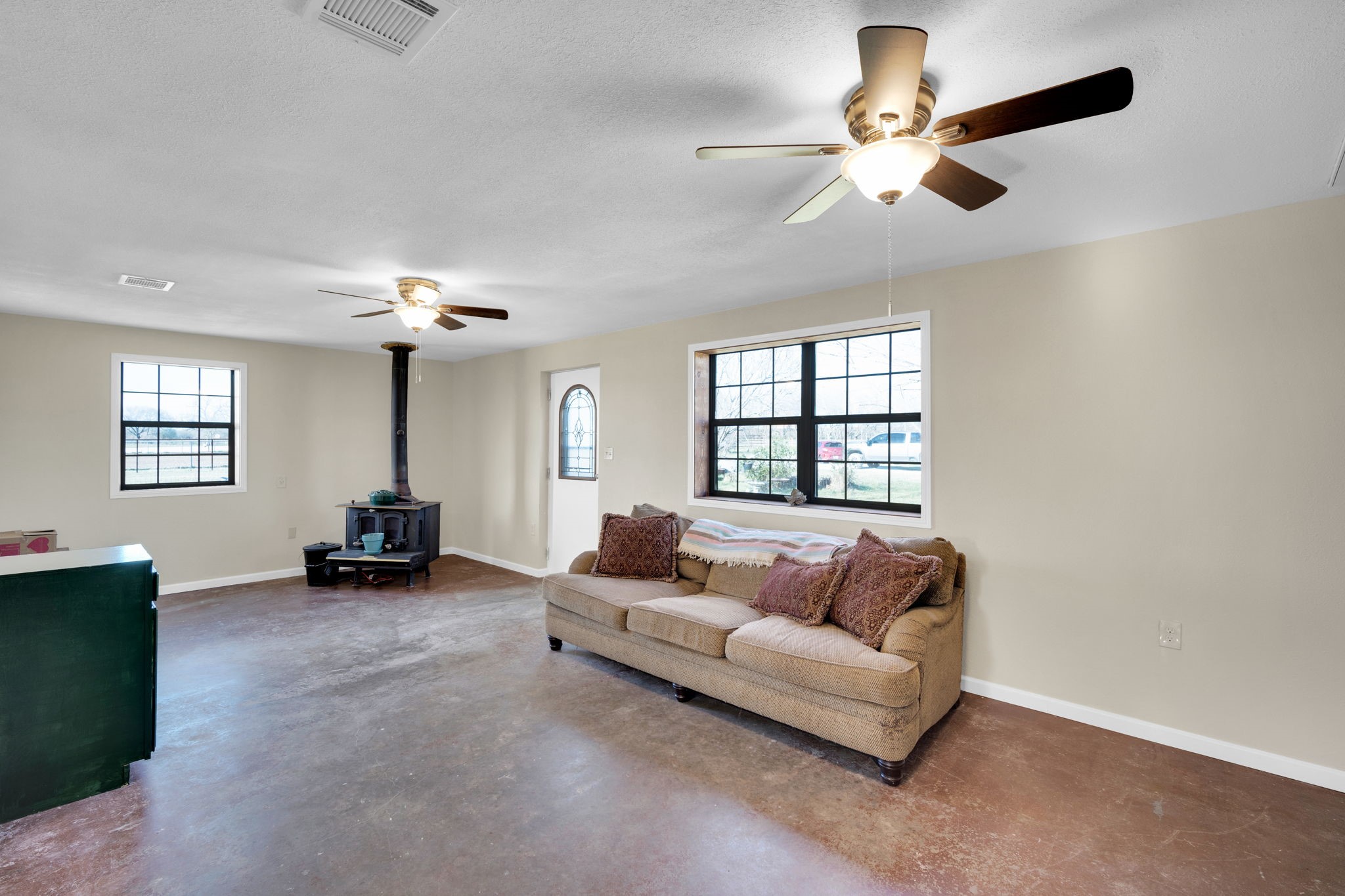 869 State Highway 171 Hubbard TX 76648