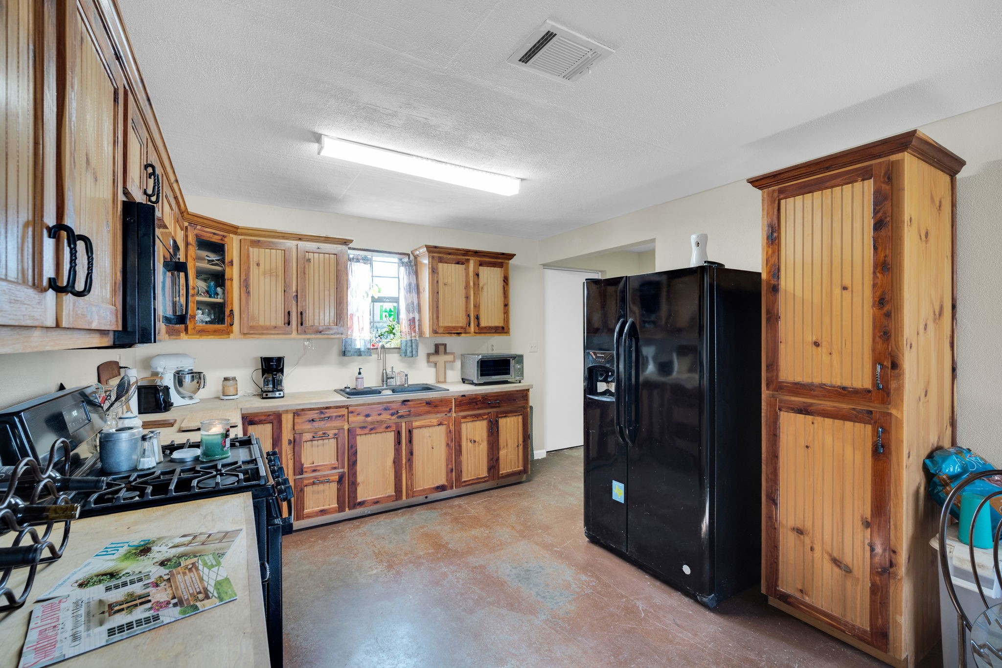 869 State Highway 171 Hubbard TX 76648