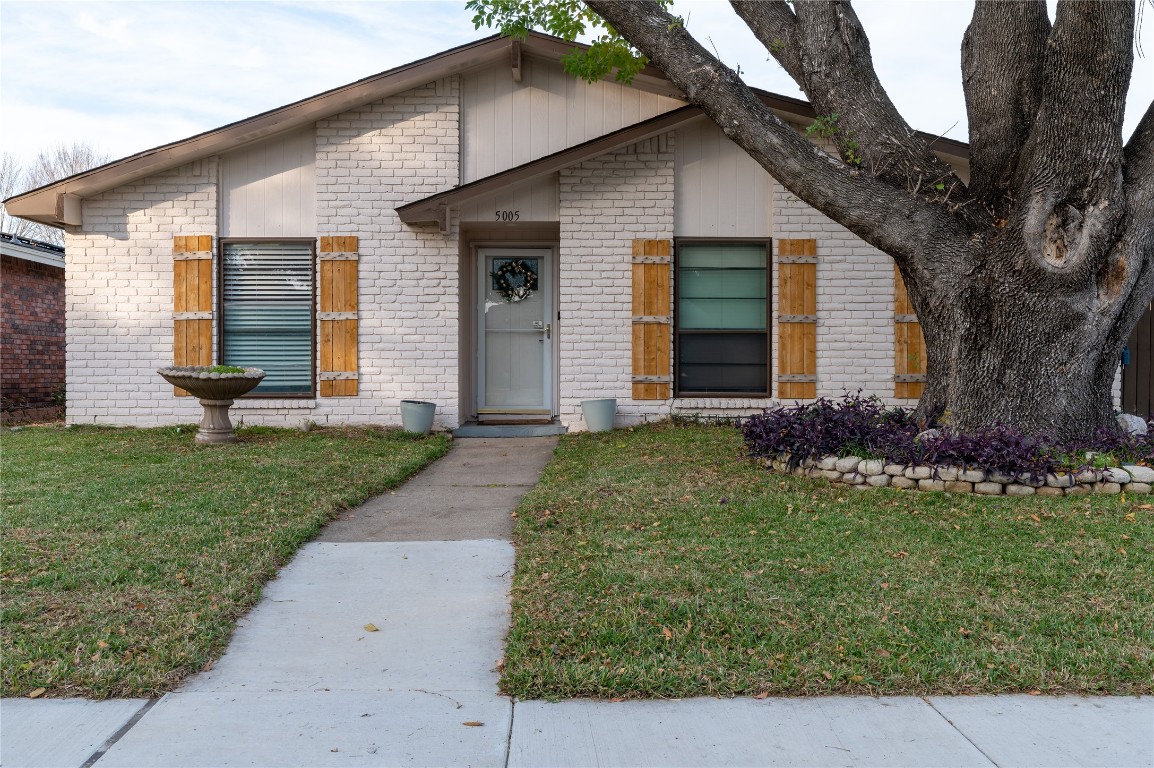 5005 Thompson Drive The Colony TX 75056