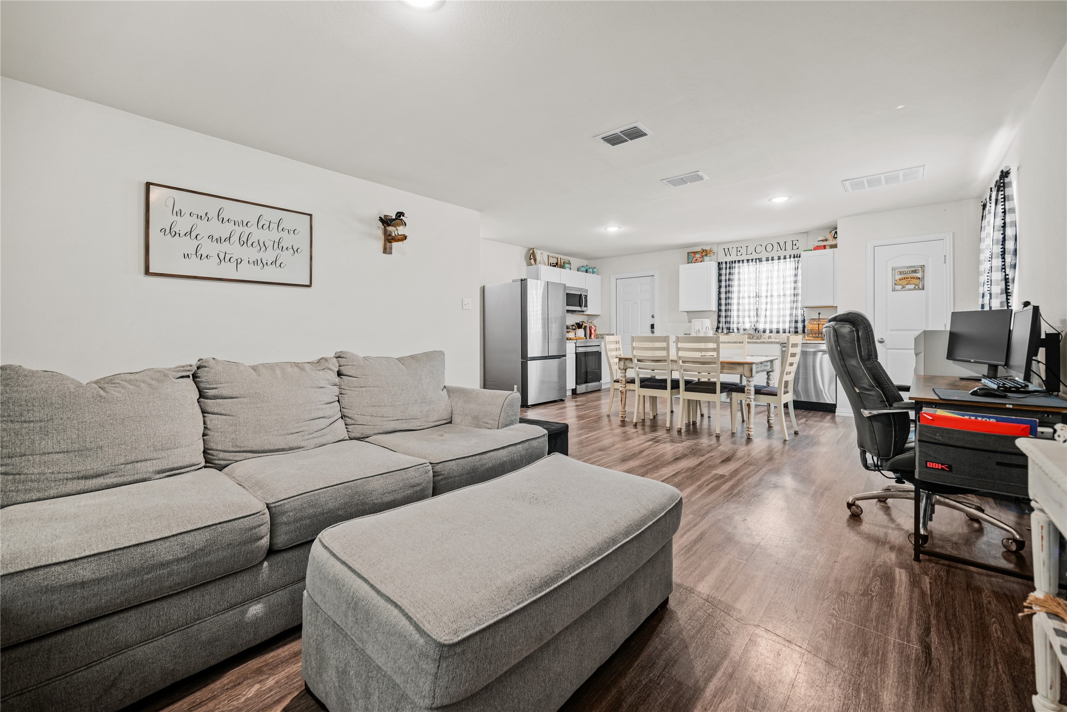 452 Bobbie Street Mabank TX 75147