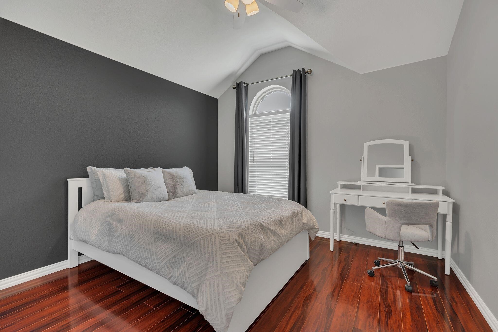 2100 Acorn Bend Denton TX 76210