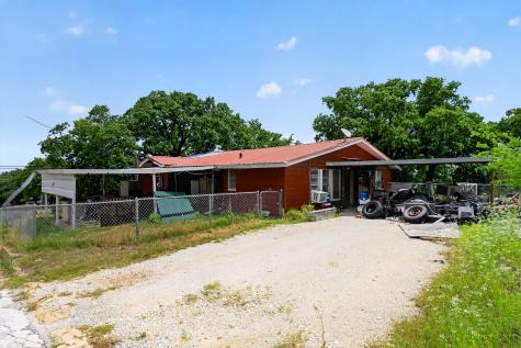 810 W Plummer Street Eastland TX 76448