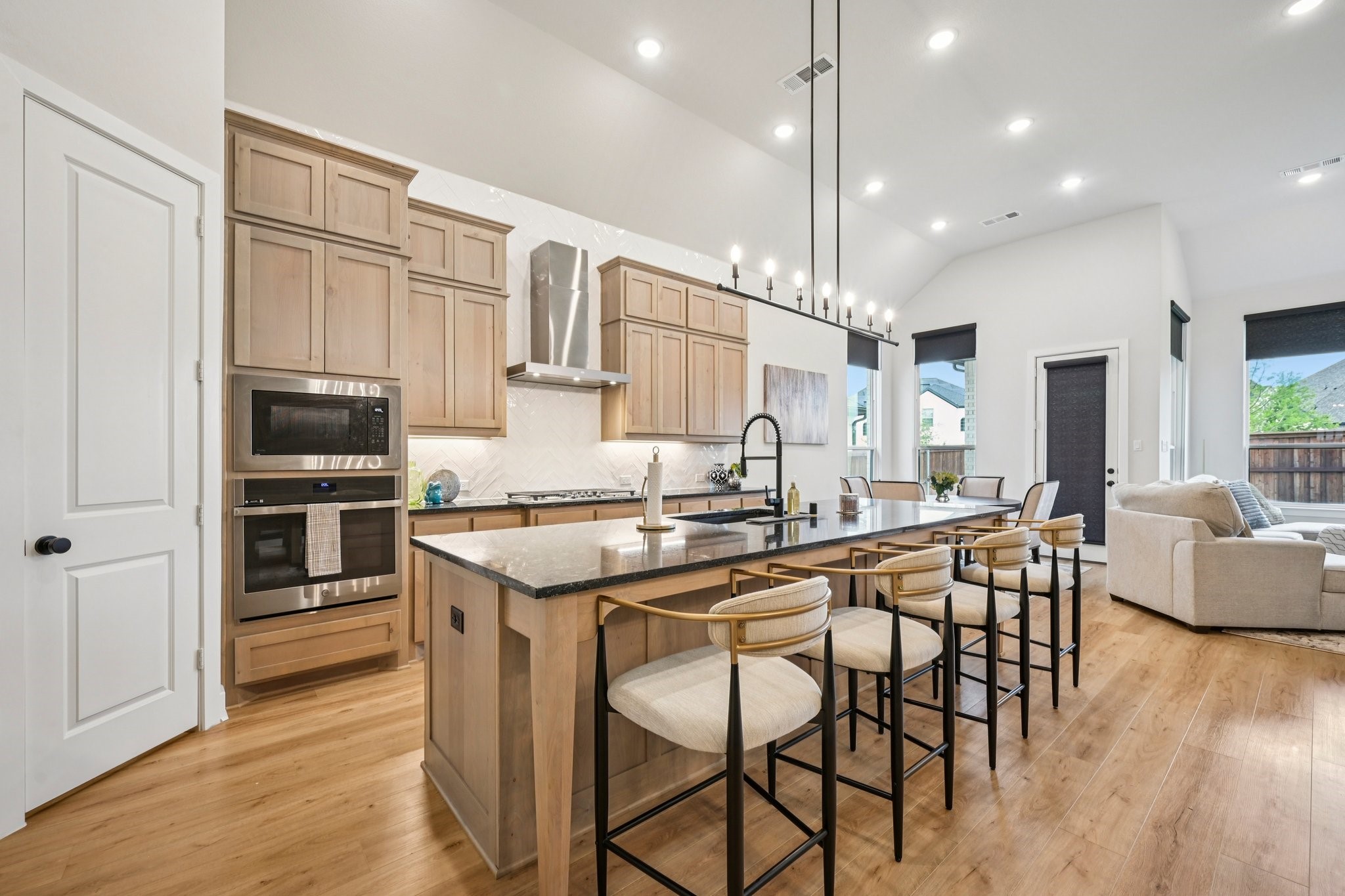 704 Colt Drive Aubrey TX 76227