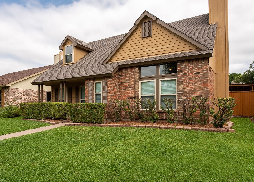 1825 Valley Glen Court Garland TX 75040