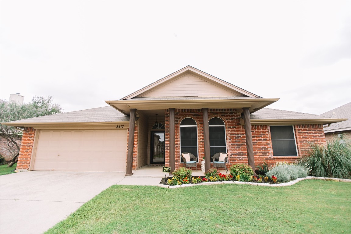 8417 Odell Street North Richland Hills TX 76182