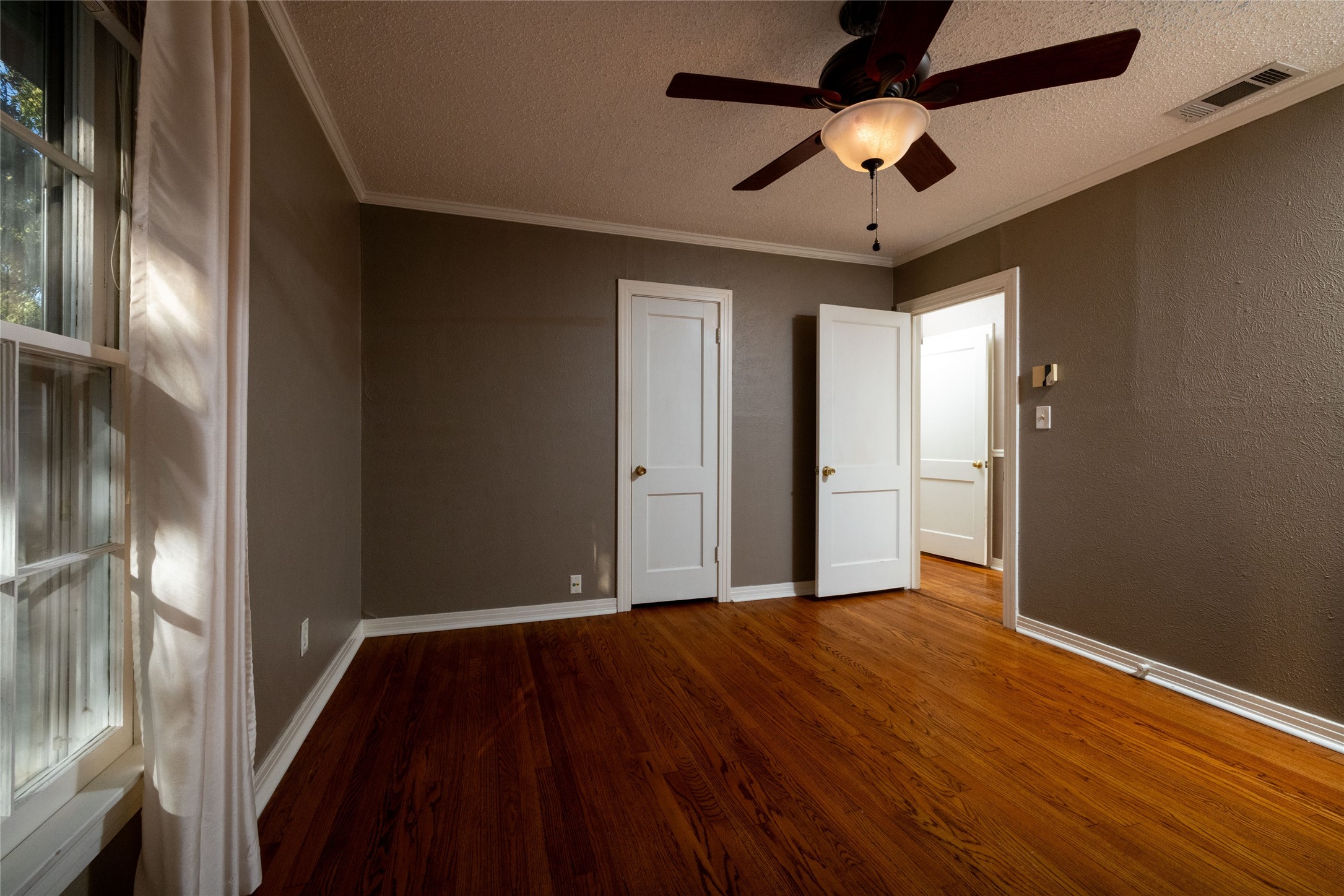 4129 Donnelly Avenue Fort Worth TX 76107