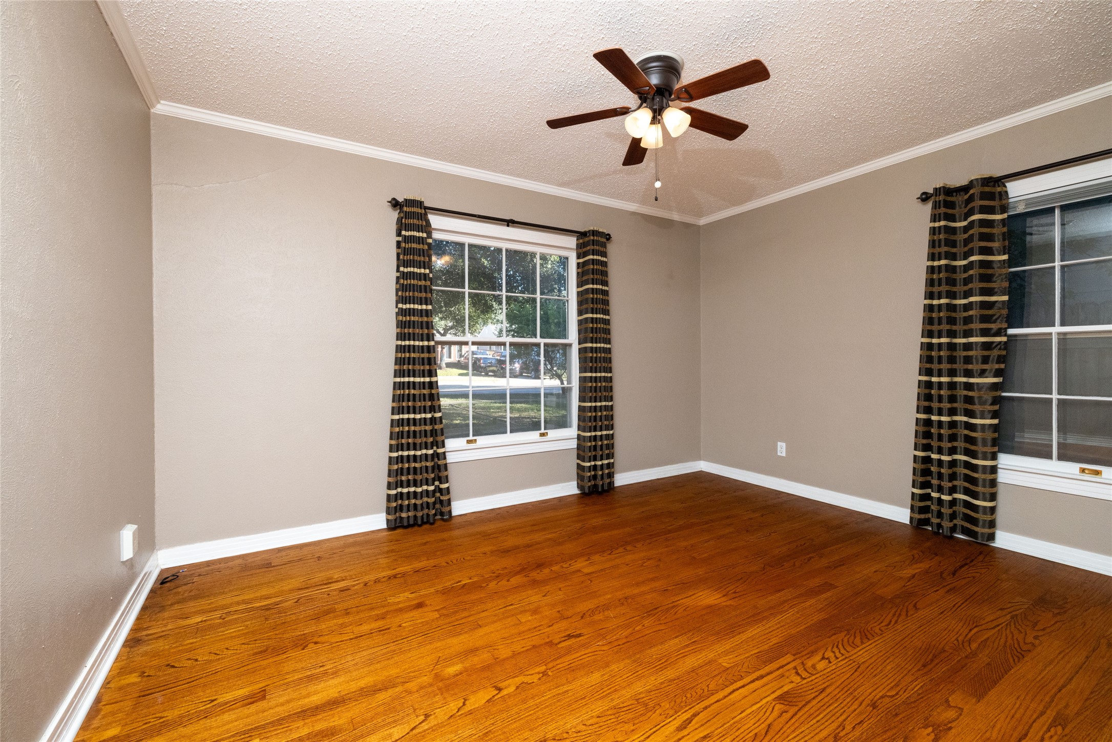 4129 Donnelly Avenue Fort Worth TX 76107
