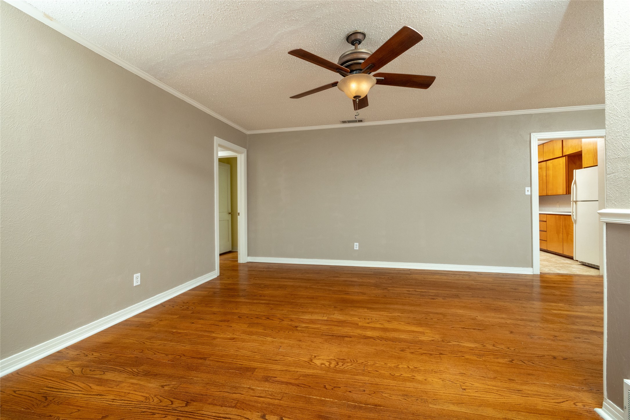 4129 Donnelly Avenue Fort Worth TX 76107