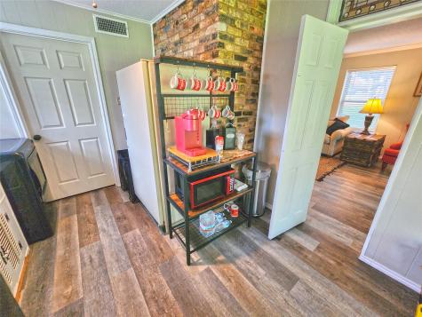 542 Wildewood Drive Chandler TX 75758