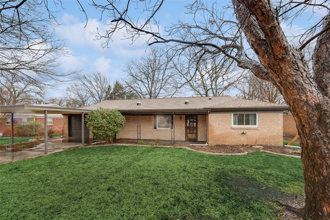 1133 Park Center Street Benbrook TX 76126