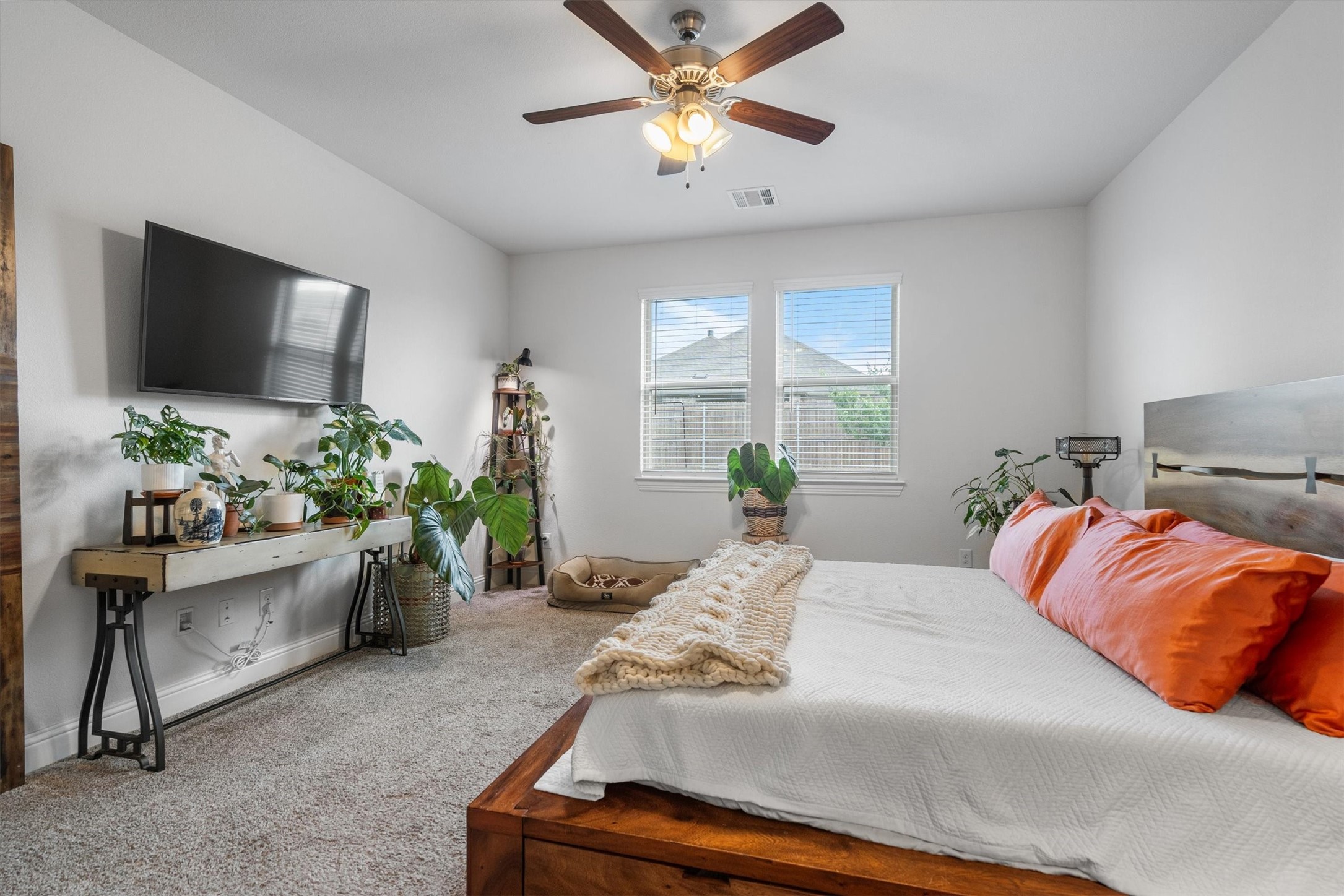 11204 Glover Lane Aubrey TX 76227
