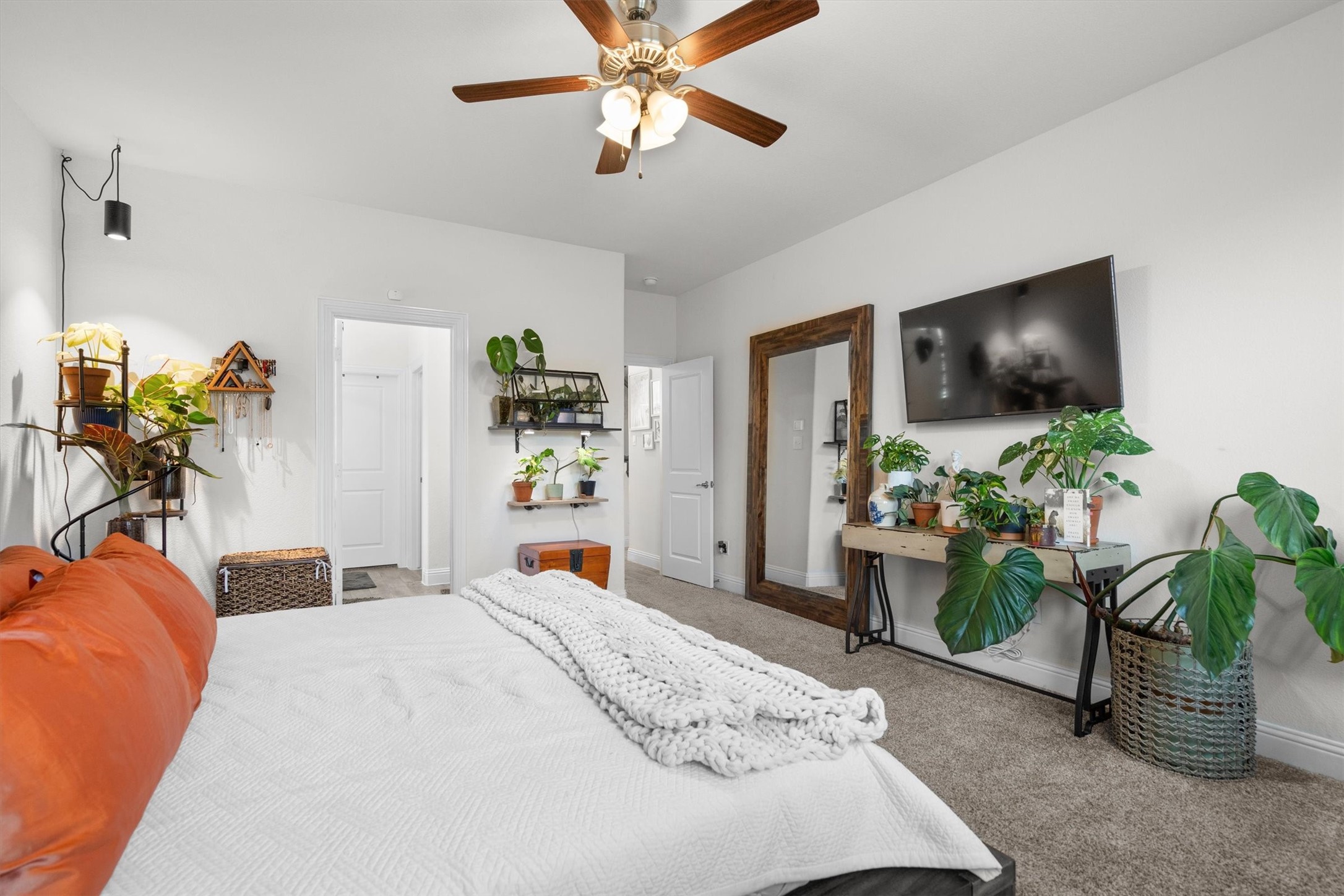 11204 Glover Lane Aubrey TX 76227