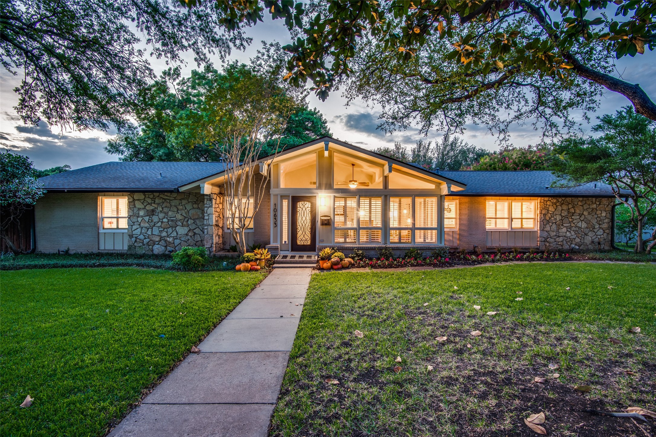 10633 Saint Lazare Drive Dallas TX 75229