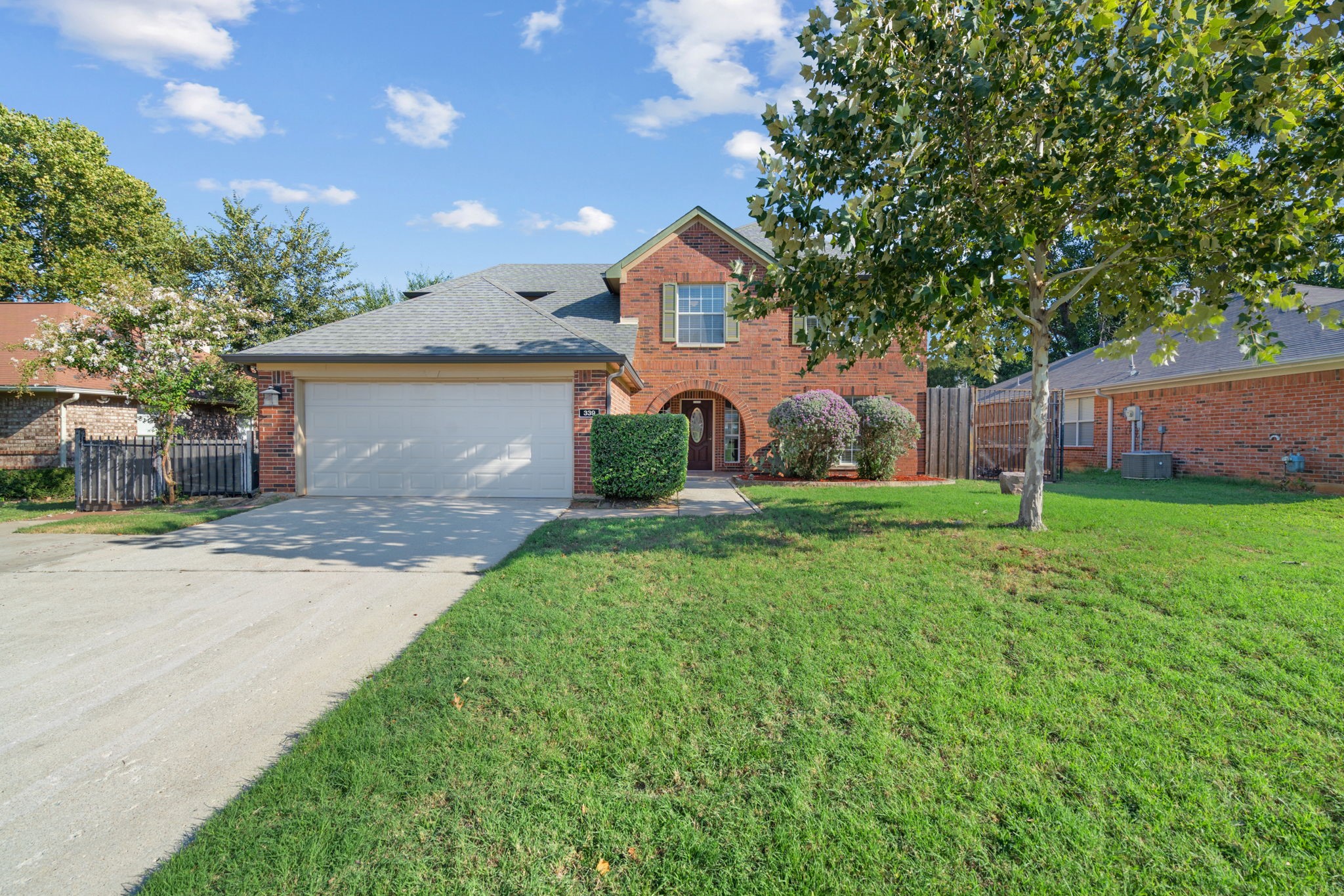 339 Stately Oak Lane Lake Dallas TX 75065