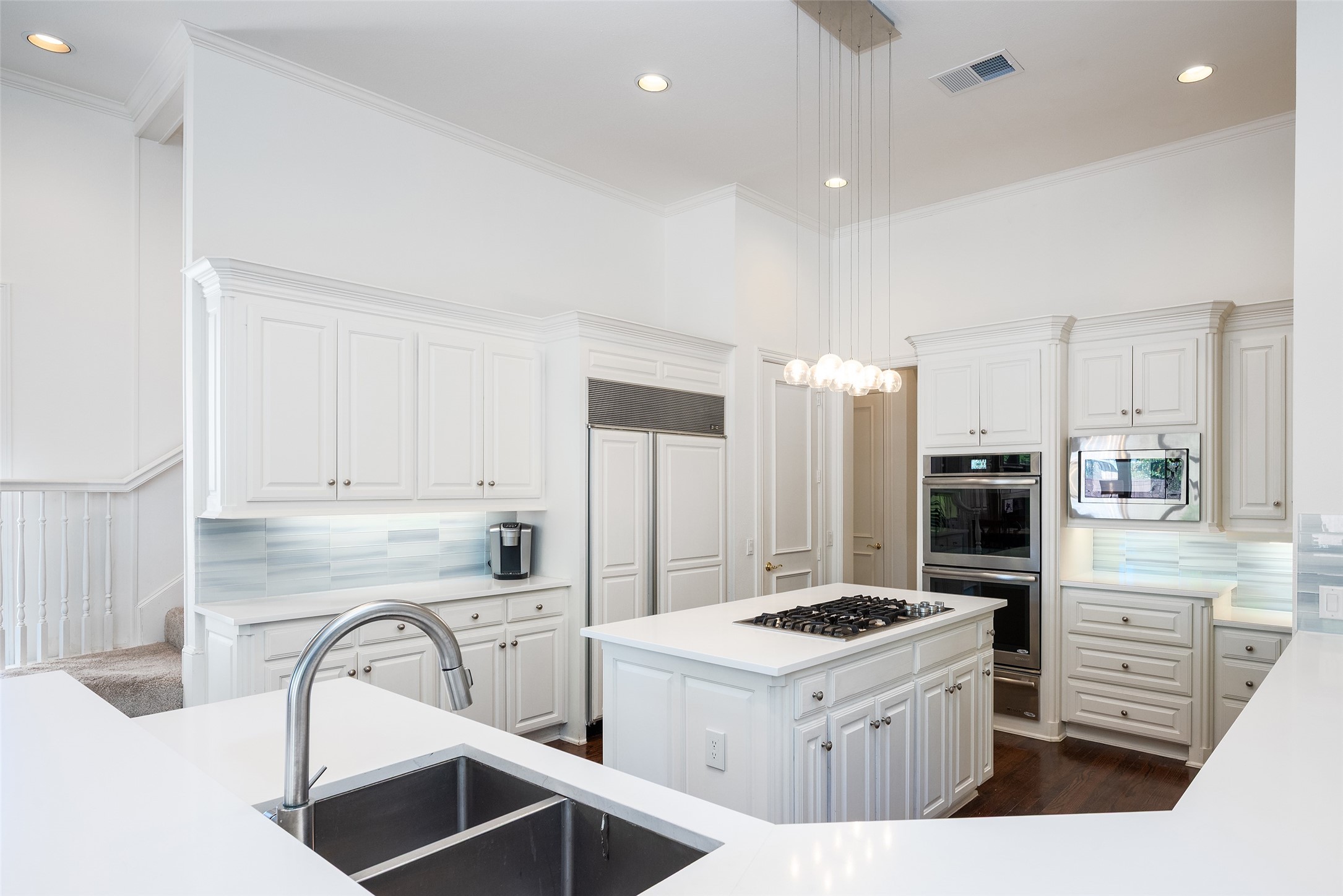 6631 Meadow Road Dallas TX 75230